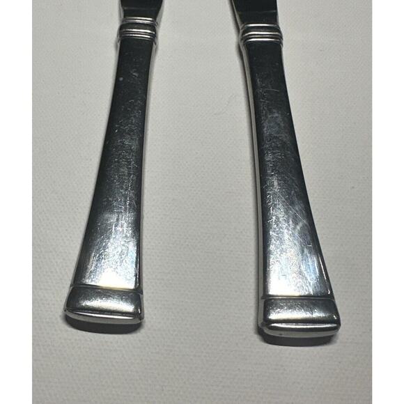 Mikasa HARMONY Glossy Set of 2 Dinner Knives 18/10 Stainless Flatware. Preowned - Picture 8 of 9